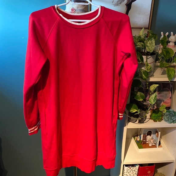 25. Uniqlo long sweatshirt with faux fur insert,size L - Picture 1 of 8